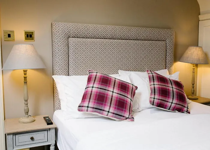 Prince Of Wales - Townhouse