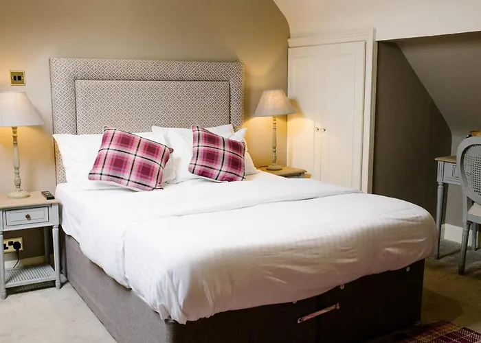 Prince Of Wales - Townhouse